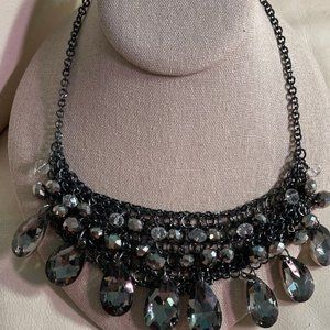 Black & Silver Faceted Bibb Necklace NWT